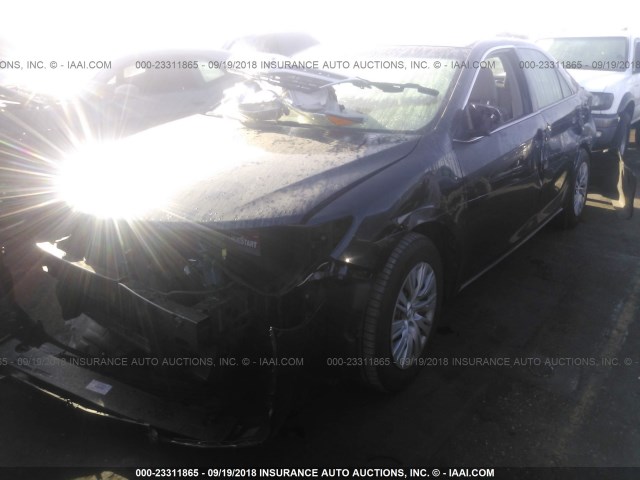 4T1BF1FK0DU284259 - 2013 TOYOTA CAMRY L/SE/LE/XLE Qara foto 6