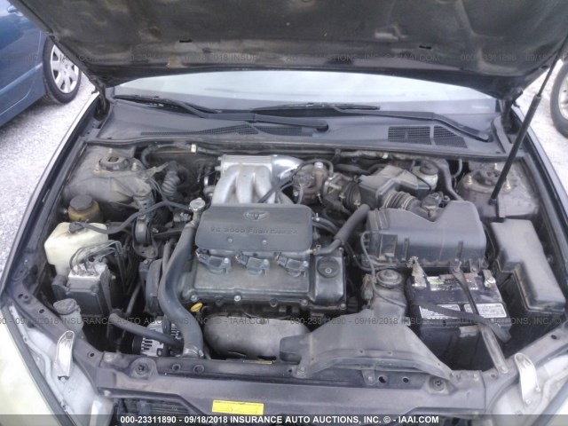 4T1BF30K82U510680 - 2002 TOYOTA CAMRY LE/XLE/SE Марун фото 10