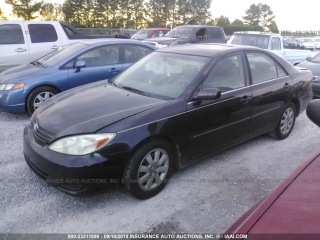 4T1BF30K82U510680 - 2002 TOYOTA CAMRY LE/XLE/SE Марун фото 2