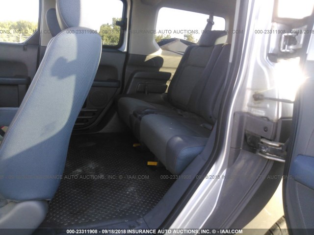 5J6YH18574L011402 - 2004 HONDA ELEMENT EX SILVER photo 8