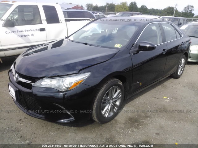 4T1BF1FK9GU130461 - 2016 TOYOTA CAMRY LE/XLE/SE/XSE 黑色 照片 2