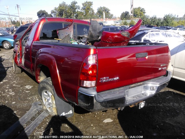 5TEUU42N06Z190123 - 2006 TOYOTA TACOMA ACCESS CAB წითელი ფოტო 3