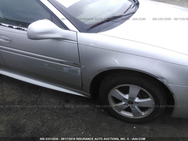 2G2WP552861151828 - 2006 PONTIAC GRAND PRIX Сріблястий фото 6