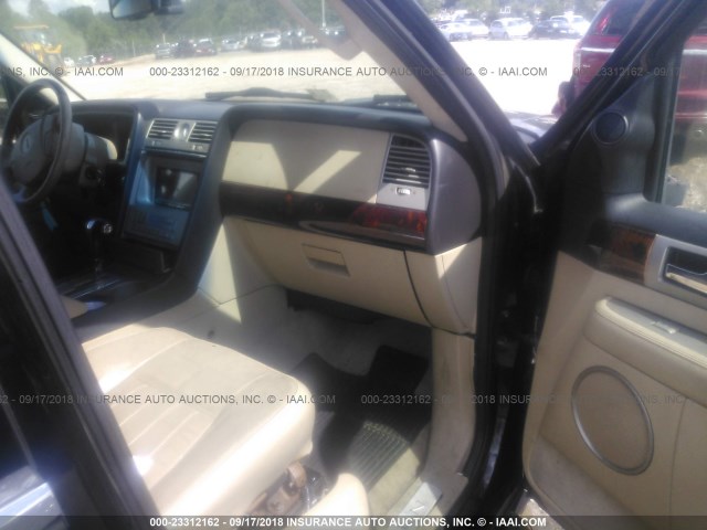 5LMFU28576LJ04852 - 2006 LINCOLN NAVIGATOR Noir photo 5