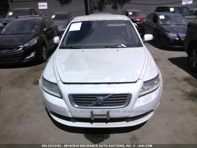 YV1MS390082382038 - 2008 VOLVO S40 2.4I WHITE photo 6