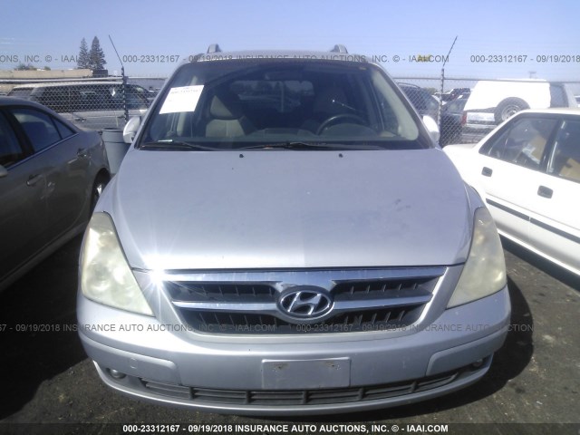 KNDMC233976042927 - 2007 HYUNDAI ENTOURAGE GLS/SE/LIMITED SILVER photo 6