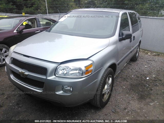 1GNDV23127D181860 - 2007 CHEVROLET UPLANDER LS SILVER photo 2