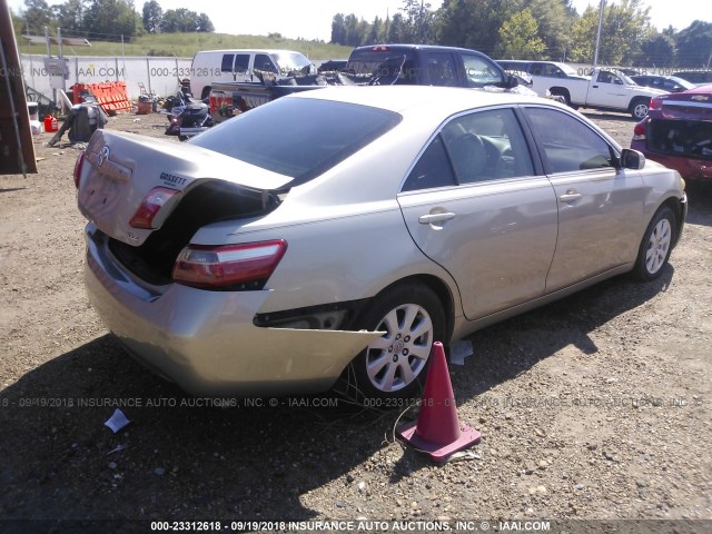 4T1BE46K97U064093 - 2007 TOYOTA CAMRY NEW GENERAT CE/LE/XLE/SE GOLD photo 4