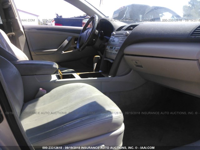 4T1BE46K97U064093 - 2007 TOYOTA CAMRY NEW GENERAT CE/LE/XLE/SE GOLD photo 5