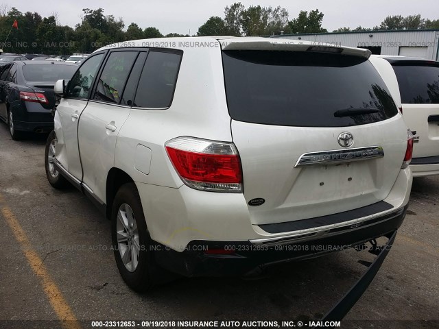 5TDZK3EHXCS071337 - 2012 TOYOTA HIGHLANDER SE WHITE photo 3