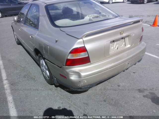 1HGCD5657RA041400 - 1994 HONDA ACCORD EX/EX-R GOLD photo 6