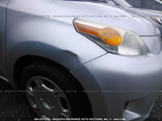 JTKKU10478J020234 - 2008 TOYOTA SCION XD SILVER photo 6