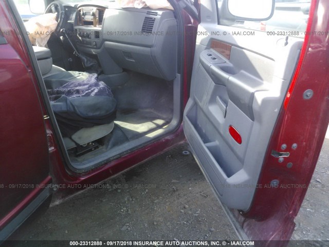 3D7KS28C76G165938 - 2006 DODGE RAM 2500 ST/SLT/LARAMIE წითელი ფოტო 5