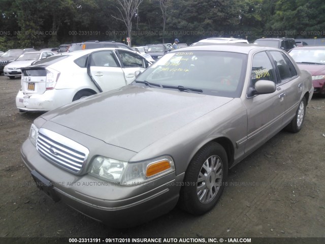 2FAFP74W03X123743 - 2003 FORD CROWN VICTORIA LX GRAY photo 2