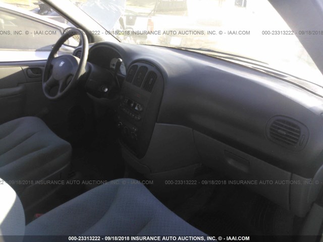 1D4GP25B35B130353 - 2005 DODGE CARAVAN SE GRAY photo 5