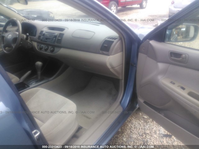 4T1BE32K82U603179 - 2002 TOYOTA CAMRY LE/XLE/SE Теңіз көгі фото 5