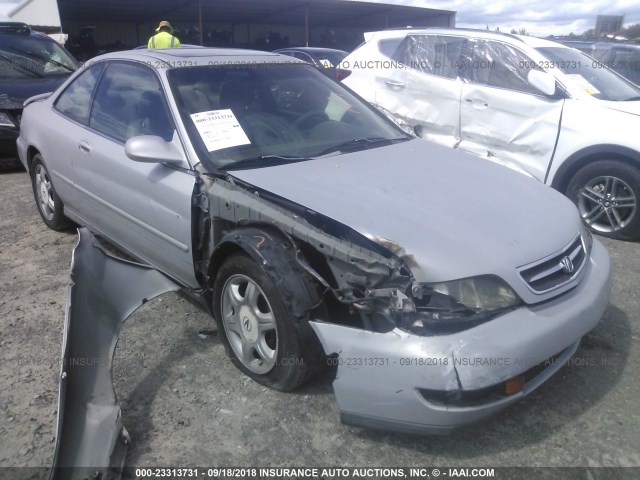 19UYA1252VL020577 - 1997 ACURA 2.2CL SILVER photo 1