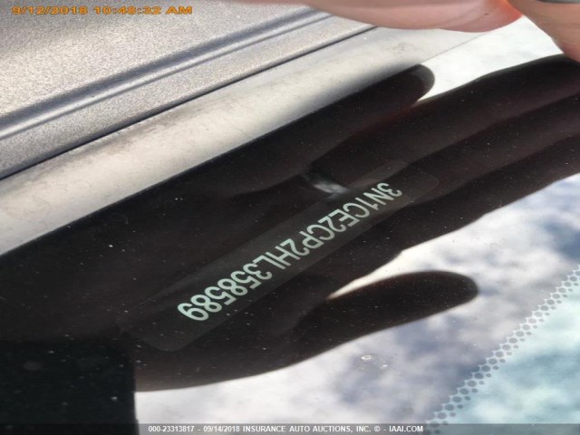 3N1CE2CP2HL358589 - 2017 NISSAN VERSA NOTE S/S PLUS/SV/SL/SR BLACK photo 5