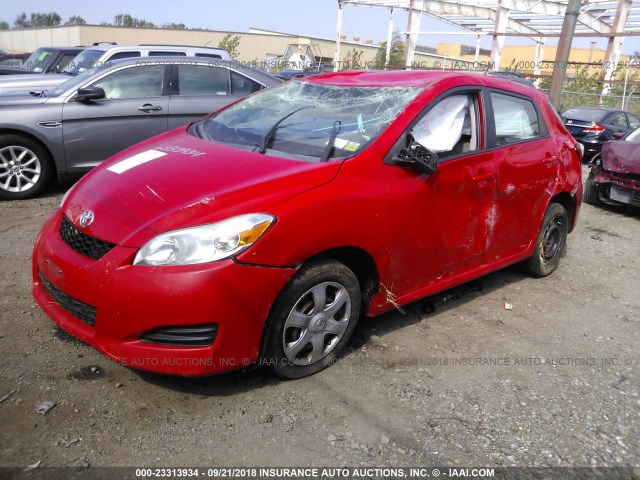 2T1KU4EE4AC264094 - 2010 TOYOTA COROLLA MATRIX  RED photo 2