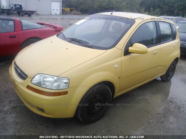 KL1TD66667B721882 - 2007 CHEVROLET AVEO LS YELLOW photo 2