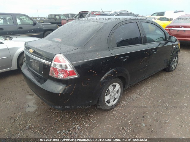 KL1TD56658B064696 - 2008 CHEVROLET AVEO LS BLACK photo 4