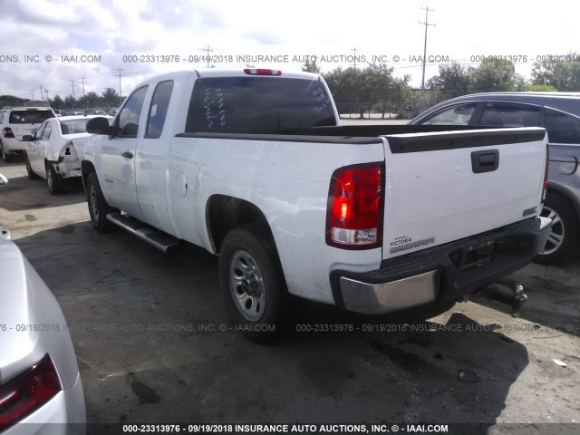 1GTR1TEX5DZ338975 - 2013 GMC SIERRA C1500 WHITE photo 3