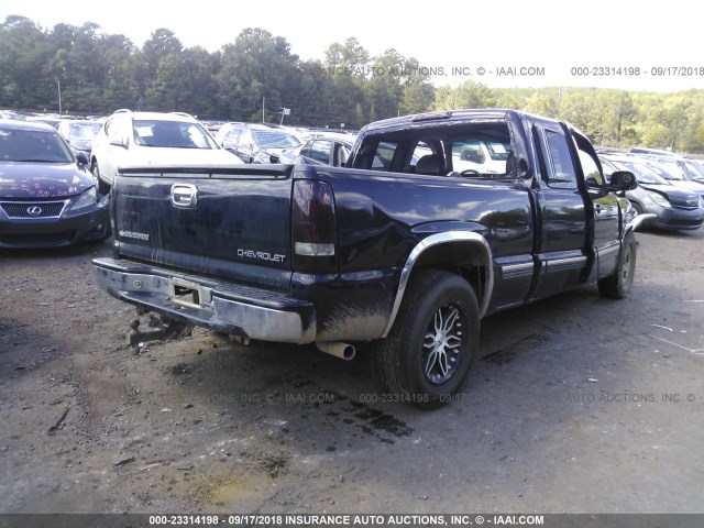 2GCEC19T3Y1126787 - 2000 CHEVROLET SILVERADO C1500 BLACK photo 4