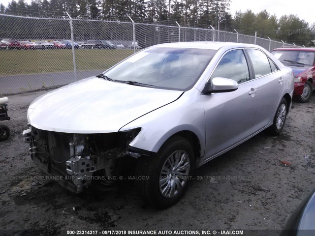 4T1BF1FK4CU086458 - 2012 TOYOTA CAMRY SE/LE/XLE 银色 照片 2