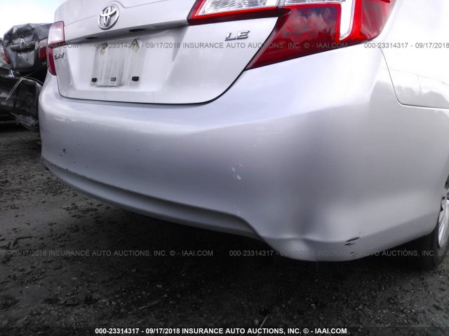 4T1BF1FK4CU086458 - 2012 TOYOTA CAMRY SE/LE/XLE 银色 照片 6
