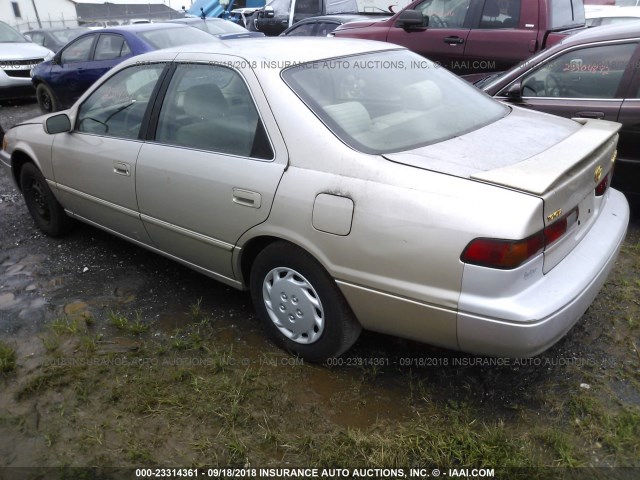 4T1BG22K8WU386968 - 1998 TOYOTA CAMRY CE/LE/XLE 金色 照片 3