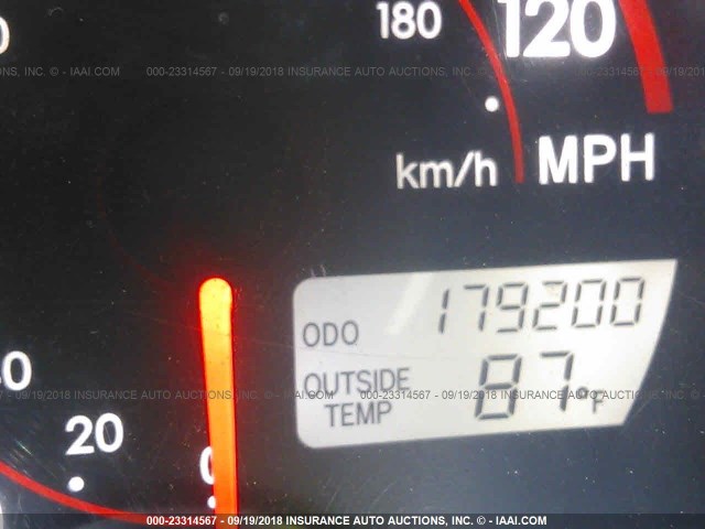 2T1KR32E67C631263 - 2007 TOYOTA COROLLA MATRIX XR GRAY photo 7