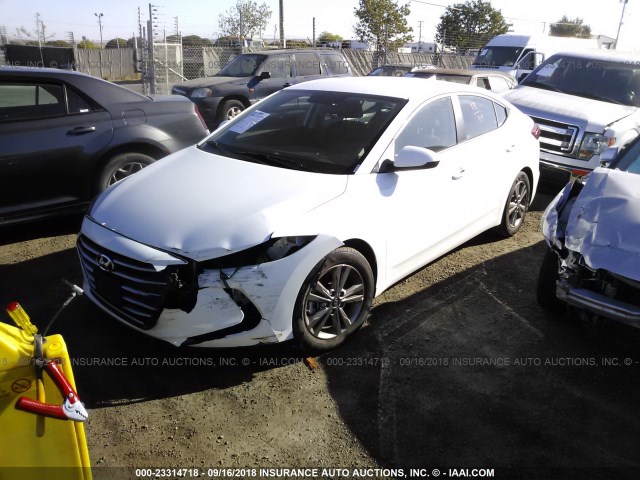 5NPD84LF8JH353981 - 2018 HYUNDAI ELANTRA SEL/VALUE/LIMITED WHITE photo 2