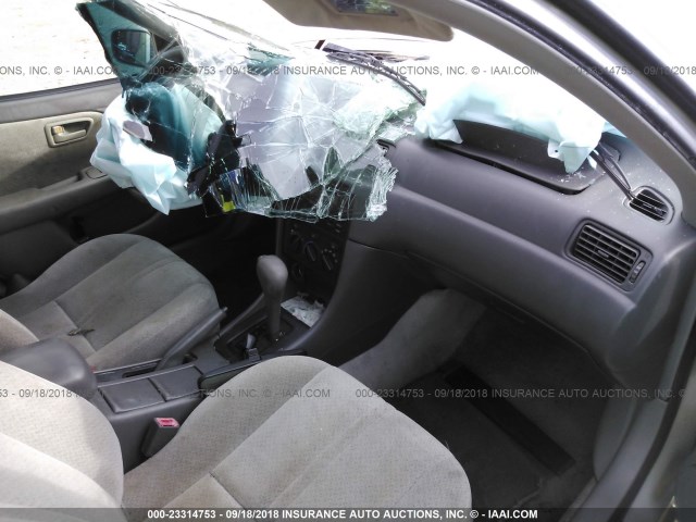 4T1BF22K0YU103436 - 2000 TOYOTA CAMRY LE/XLE SILVER photo 5