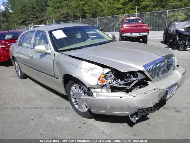 1LNHM85V97Y618936 - 2007 LINCOLN TOWN CAR SIGNATURE LONG WHEELBASE GOLD photo 1