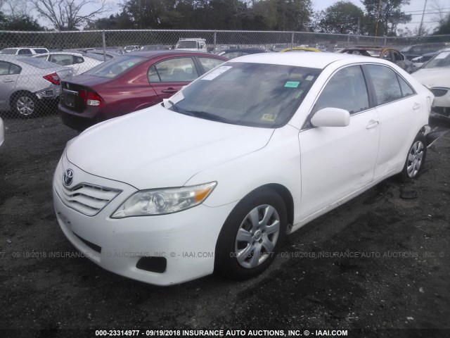 4T1BF3EK6AU553793 - 2010 TOYOTA CAMRY SE/LE/XLE WHITE photo 2