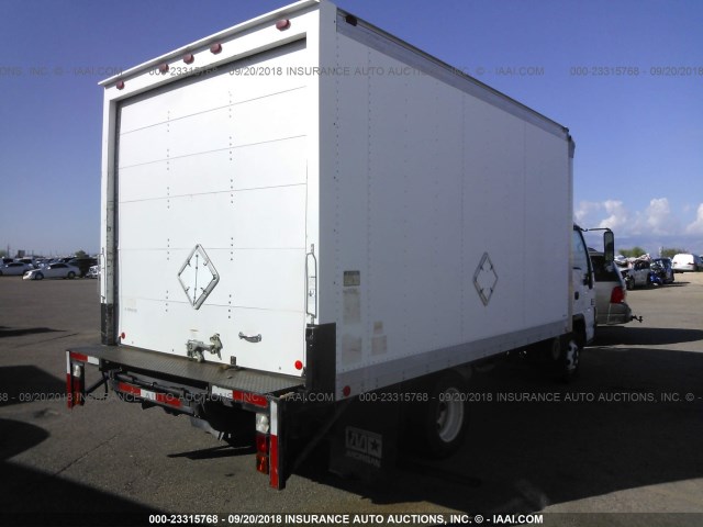 J8BC4B14237000633 - 2003 CHEVROLET TILT MASTER W4S04  WHITE photo 4