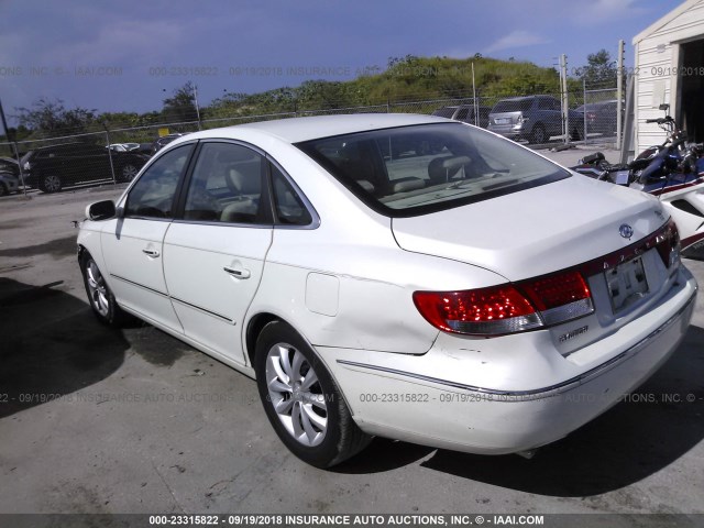 KMHFC46F77A163801 - 2007 HYUNDAI AZERA SE/LIMITED WHITE photo 3