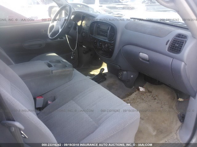 5TBBN44102S260556 - 2002 TOYOTA TUNDRA ACCESS CAB SR5 SILVER photo 5