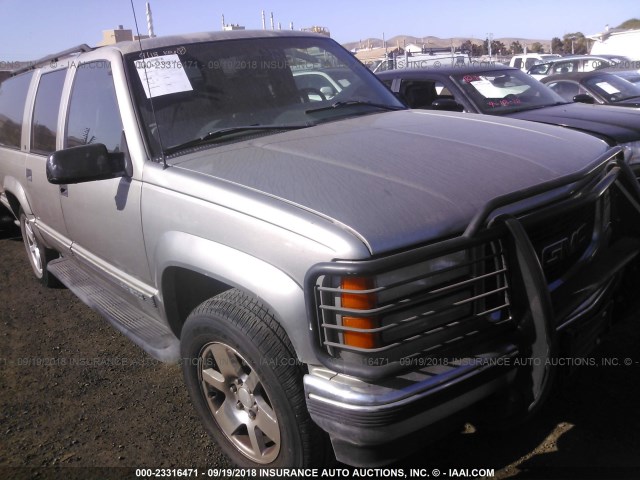 1GKFK16R9WJ707069 - 1998 GMC SUBURBAN K1500 TAN photo 1