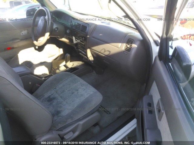 4TASM92NXWZ141409 - 1998 TOYOTA TACOMA XTRACAB PRERUNNER თეთრი ფოტო 5
