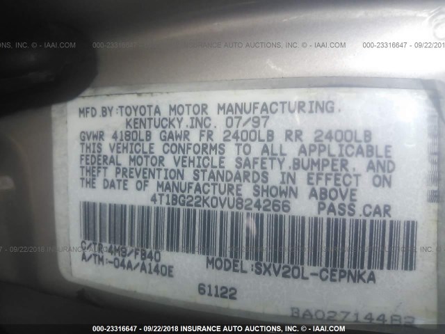 4T1BG22K0VU824266 - 1997 TOYOTA CAMRY CE/LE/XLE 金色 照片 9
