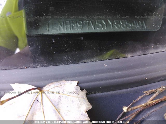 1LNHM97V5YY885401 - 2000 LINCOLN CONTINENTAL  Թուխ լուսանկար 9