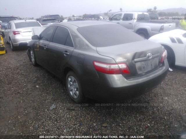 JTNBE46K773037979 - 2007 TOYOTA CAMRY NEW GENERAT CE/LE/XLE/SE GRAY photo 3