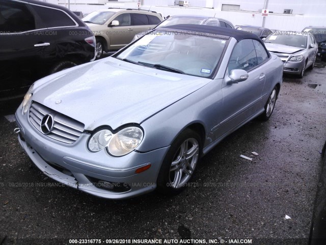 WDBTK75J95F137359 - 2005 MERCEDES-BENZ CLK 500 SILVER photo 2