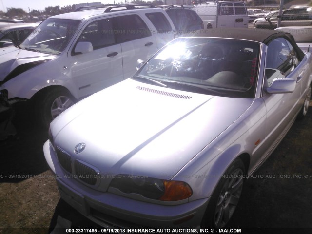 WBABR334XYEA83112 - 2000 BMW 323 CI SILVER photo 2