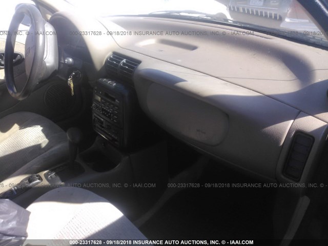 1G8ZK8272WZ189422 - 1998 SATURN SW2 GOLD photo 5