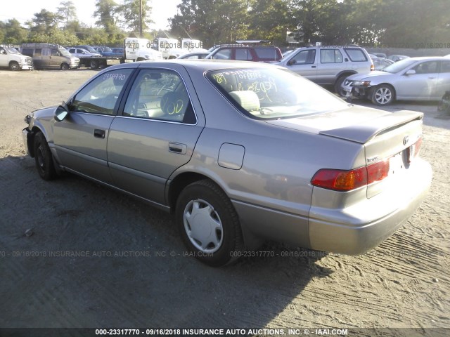 4T1BG22K4YU001280 - 2000 TOYOTA CAMRY CE/LE/XLE TAN photo 3