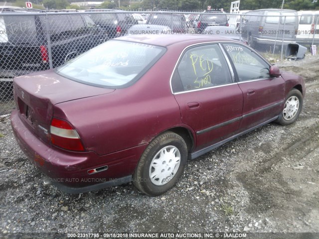 1HGCD5632SA053779 - 1995 HONDA ACCORD LX/EX RED photo 4