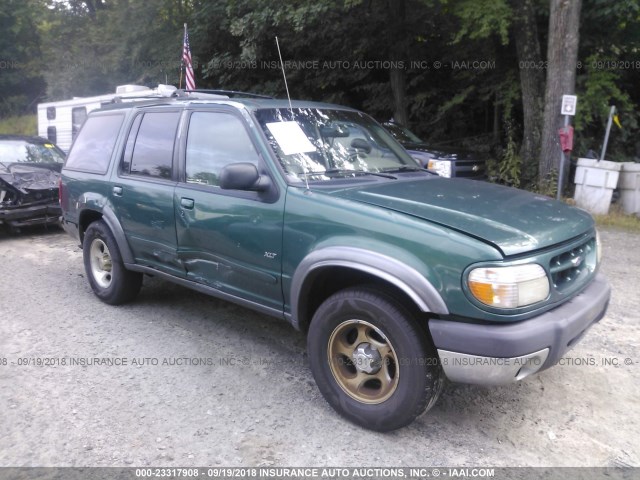 1FMZU73E9YZA38387 - 2000 FORD EXPLORER XLT GREEN photo 1