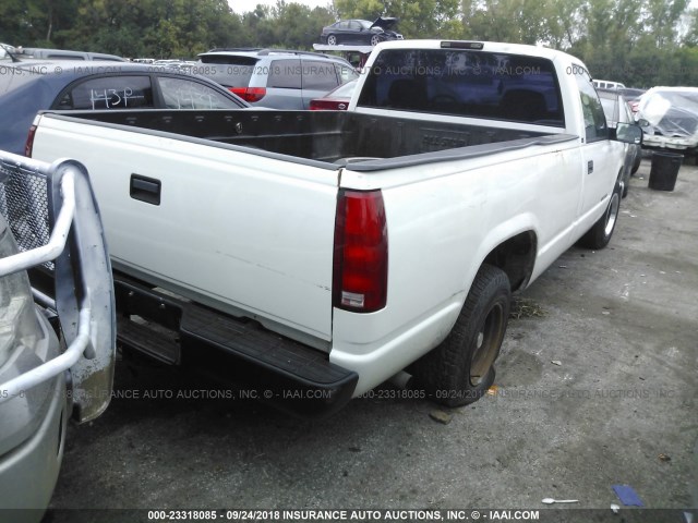 1GTEC14M8WZ850222 - 1998 GMC SIERRA C1500 WHITE photo 4